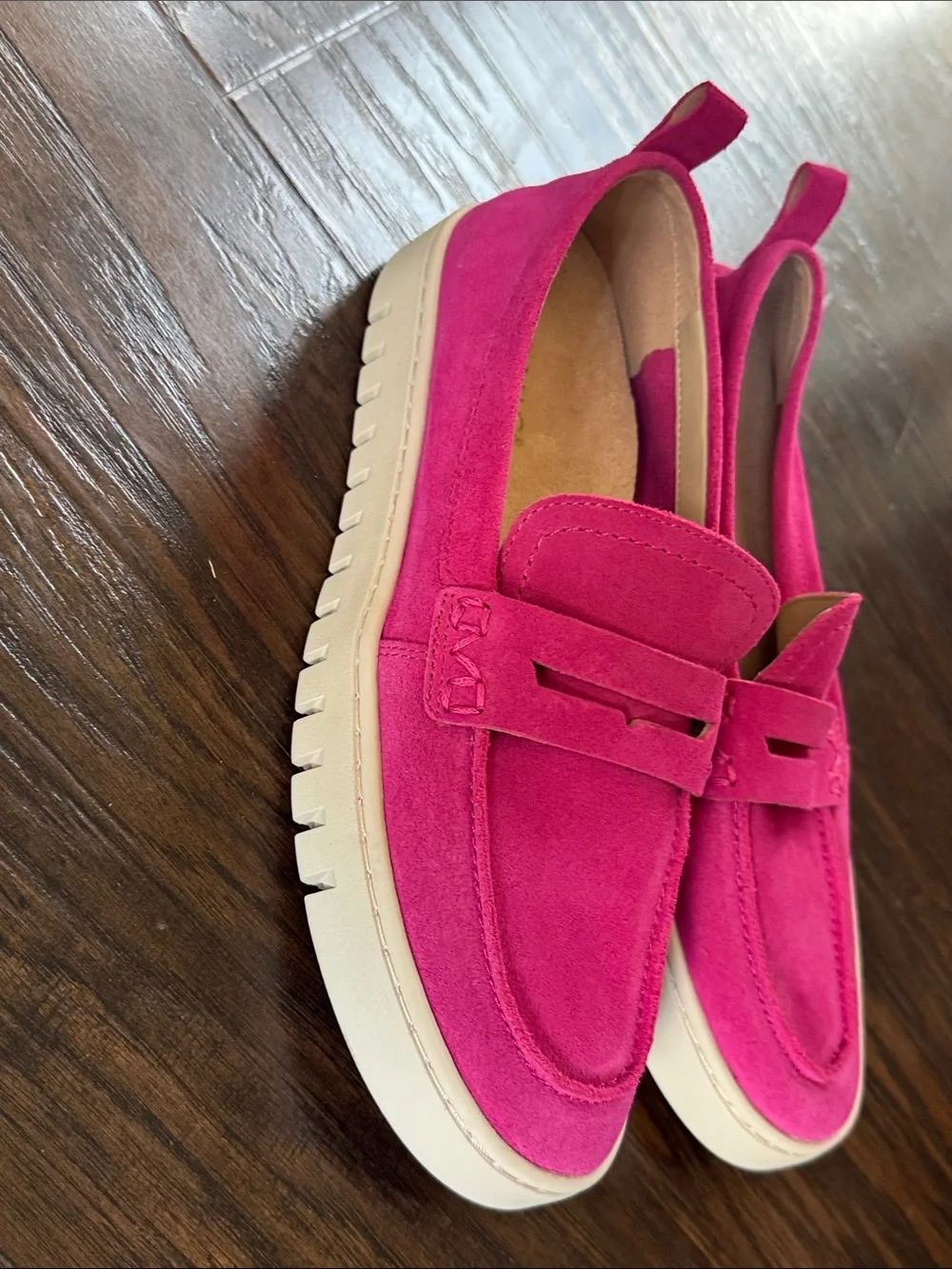 Vionic Magenta Pink 🩷 Suede Penny Loafers - Picture 10 of 13